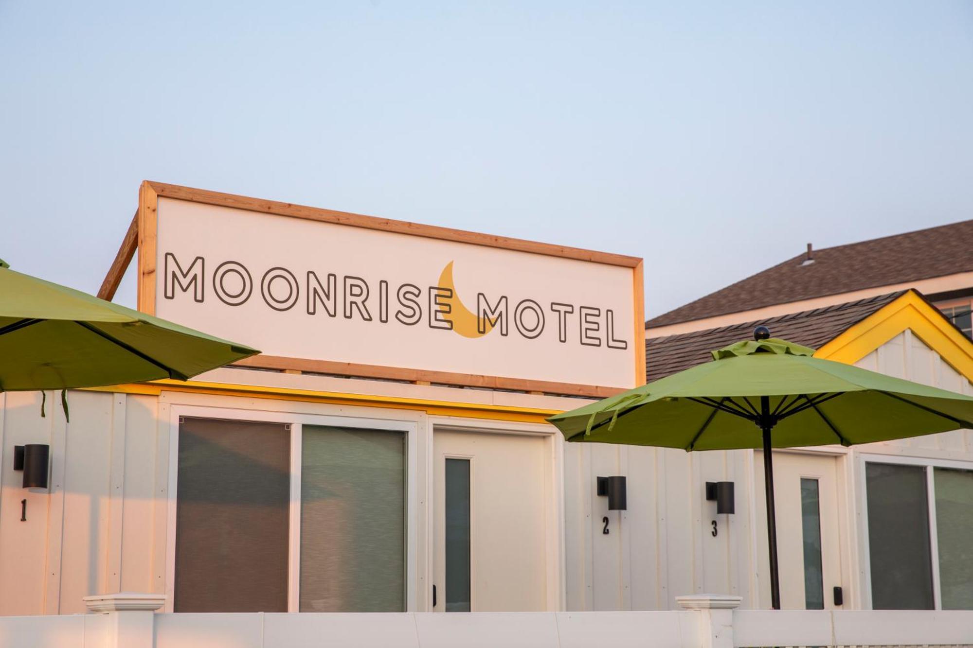 Moonrise Motel Kismet Exteriér fotografie